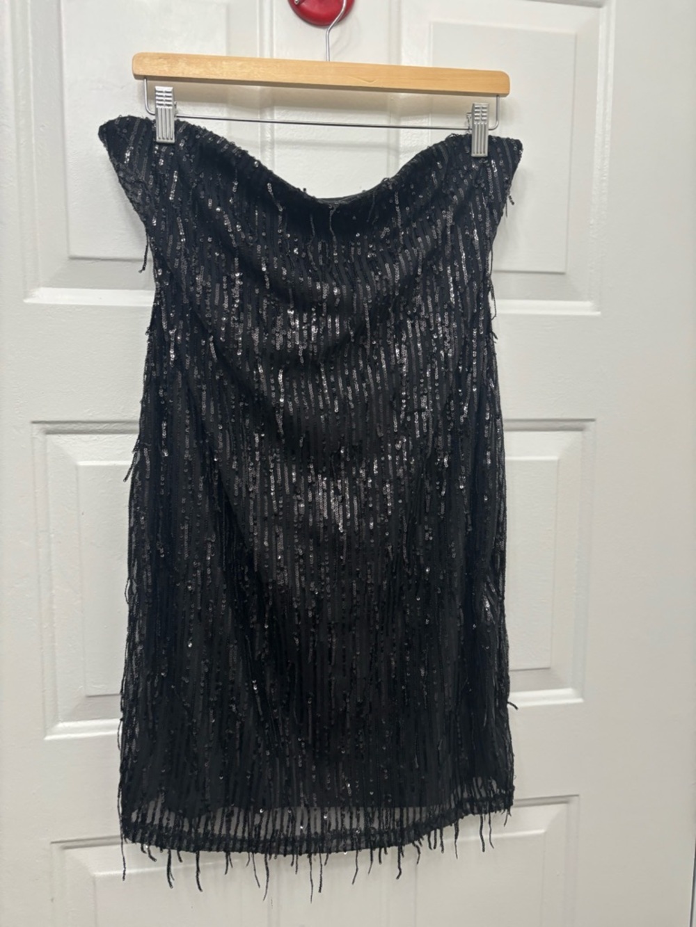 wild fable Black Strapless Sequin Cocktail Dress